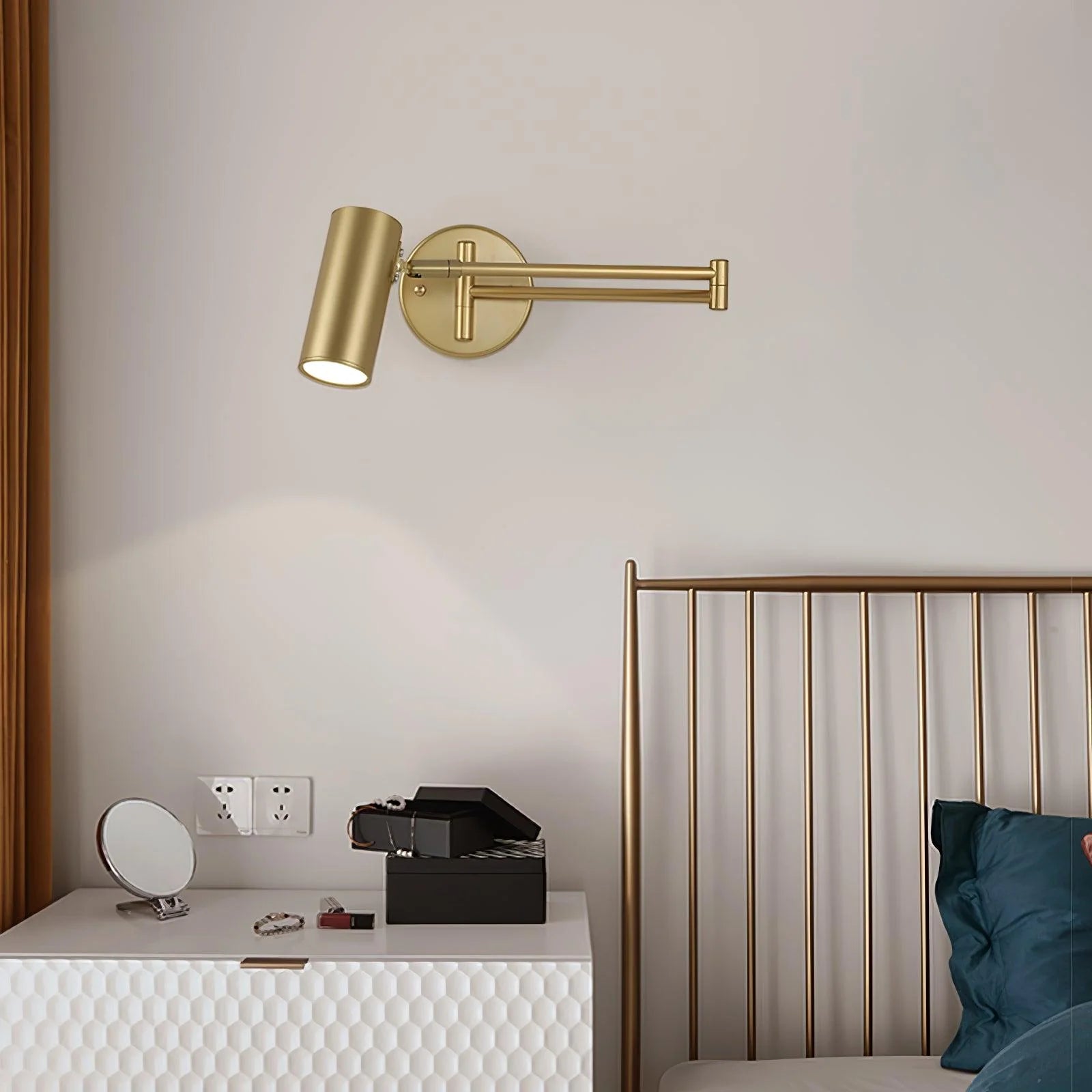 FlexiWing Adjustable Arm Wall Light
