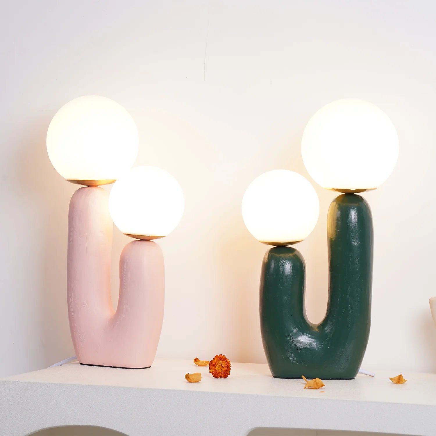 OasisSphere Glass Cactus Table Lamp