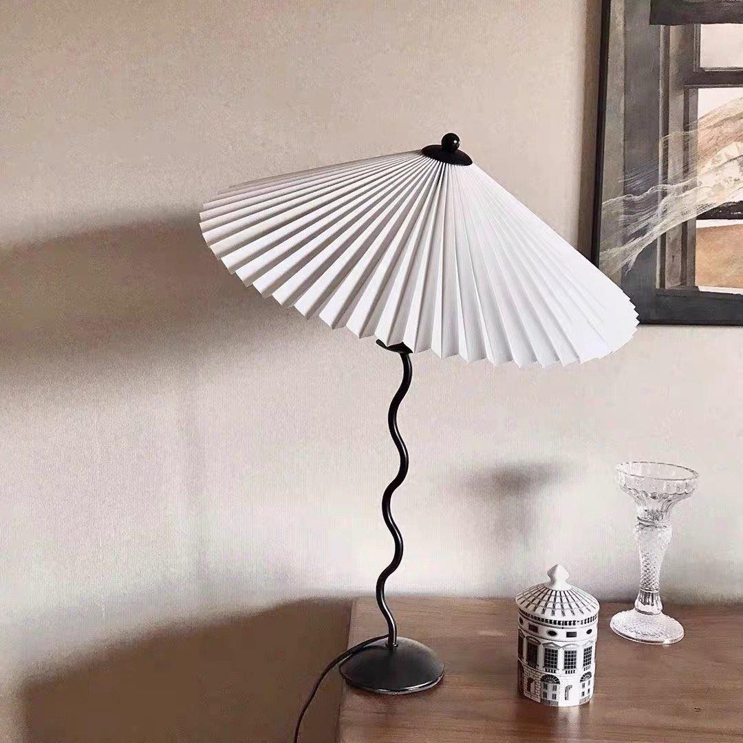 ArcRhythm Sculptural Table Lamp