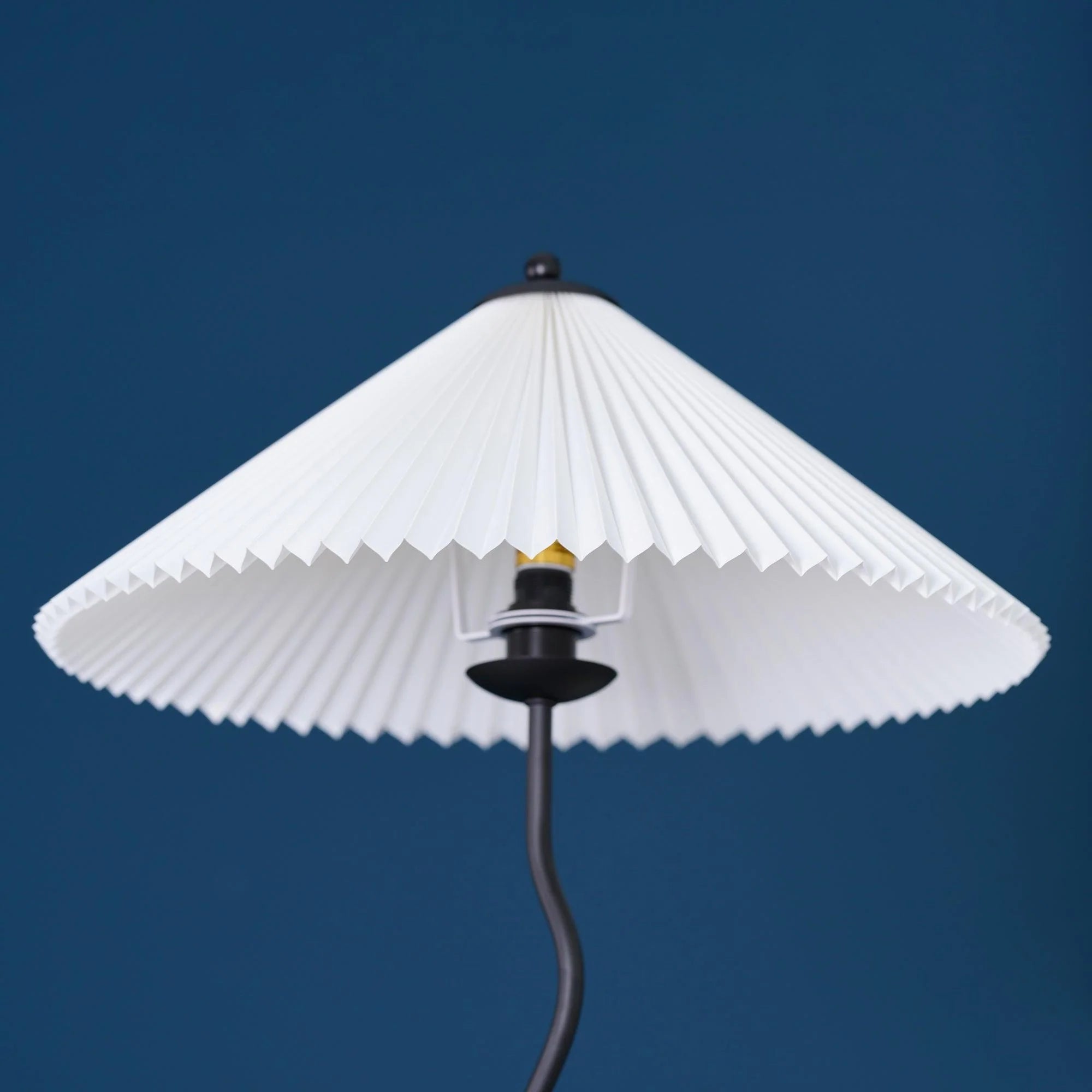 HeritagePleat Textile Floor Lamp