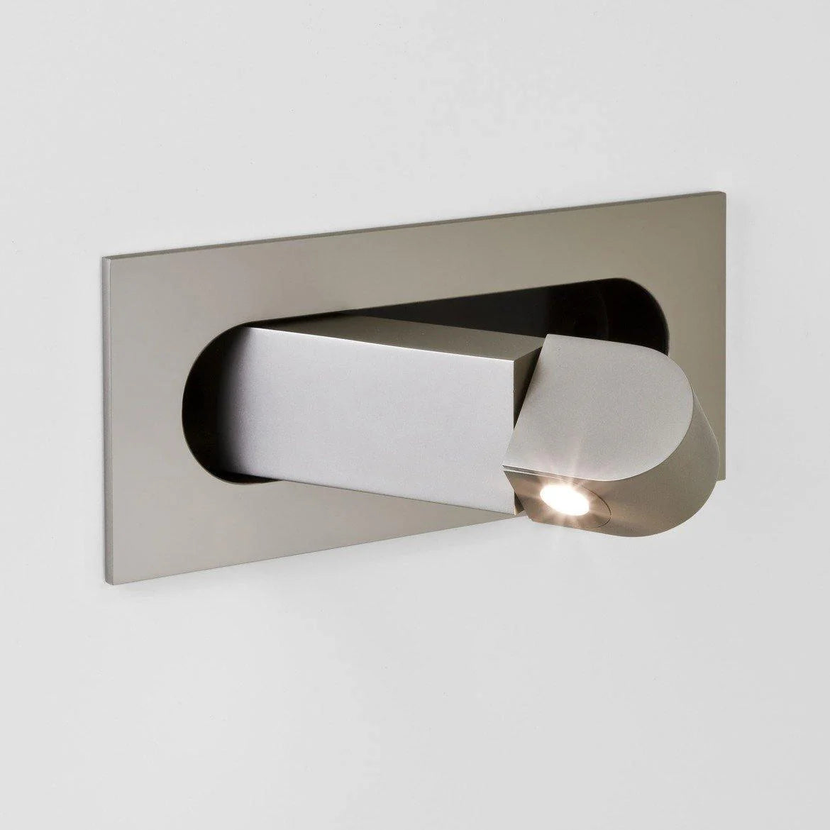 PivotAlum Swivel Wall Light