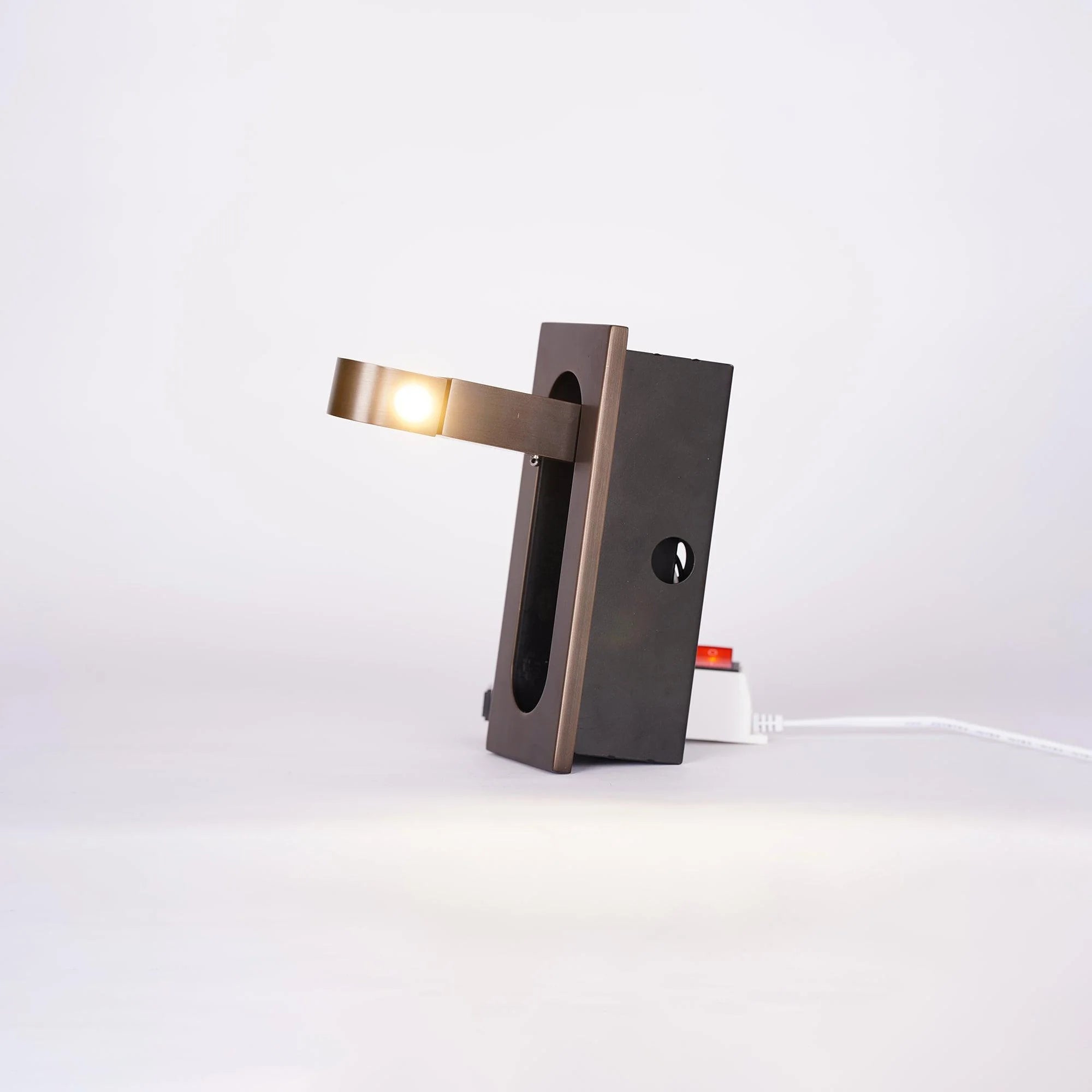 PivotAlum Swivel Wall Light