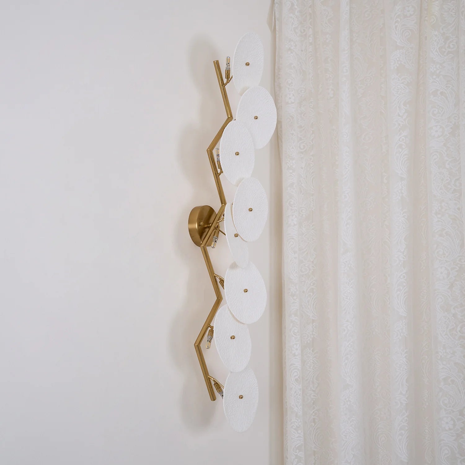 NirvanaLotus Botanical Wall Sconce