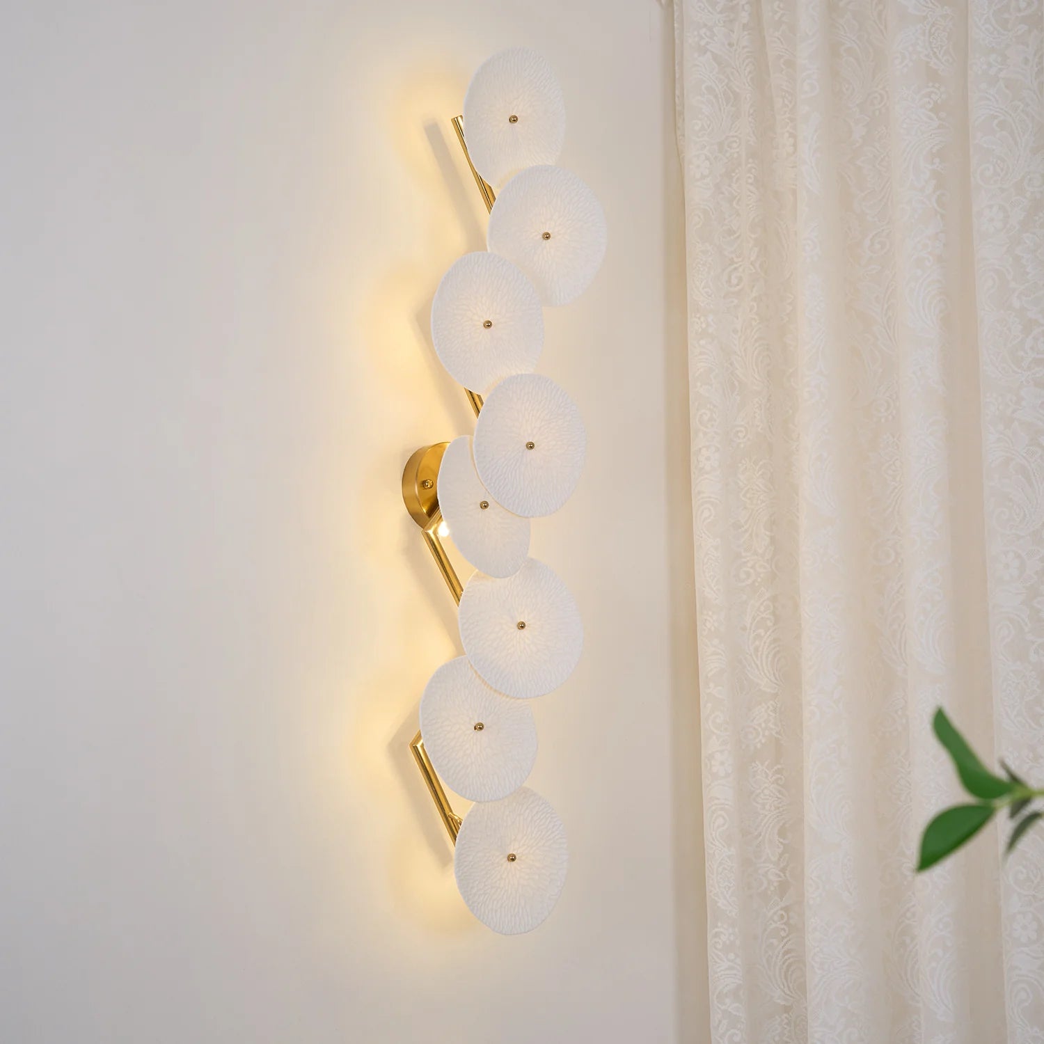 NirvanaLotus Botanical Wall Sconce