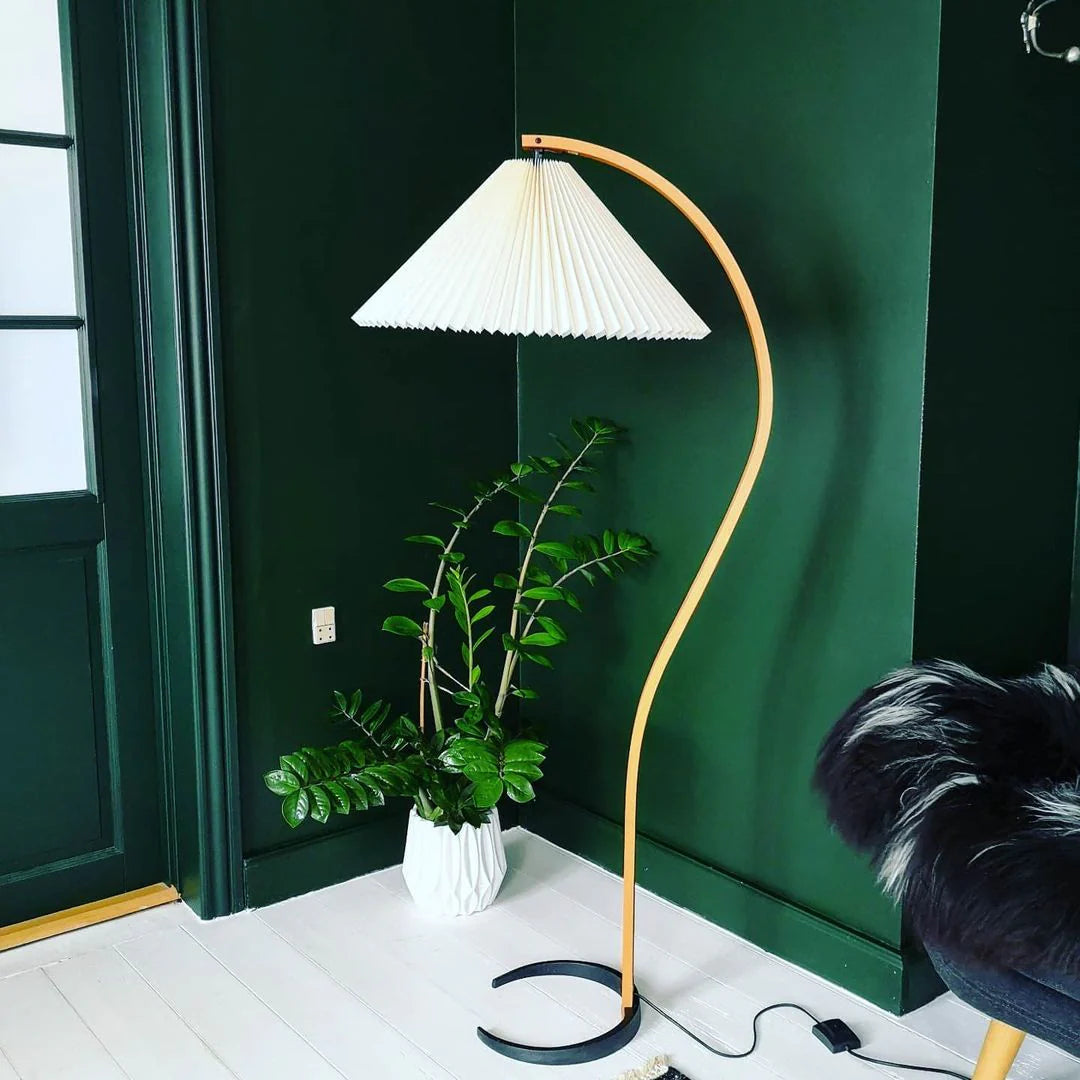 NordicArc Cantilever Floor Lamp