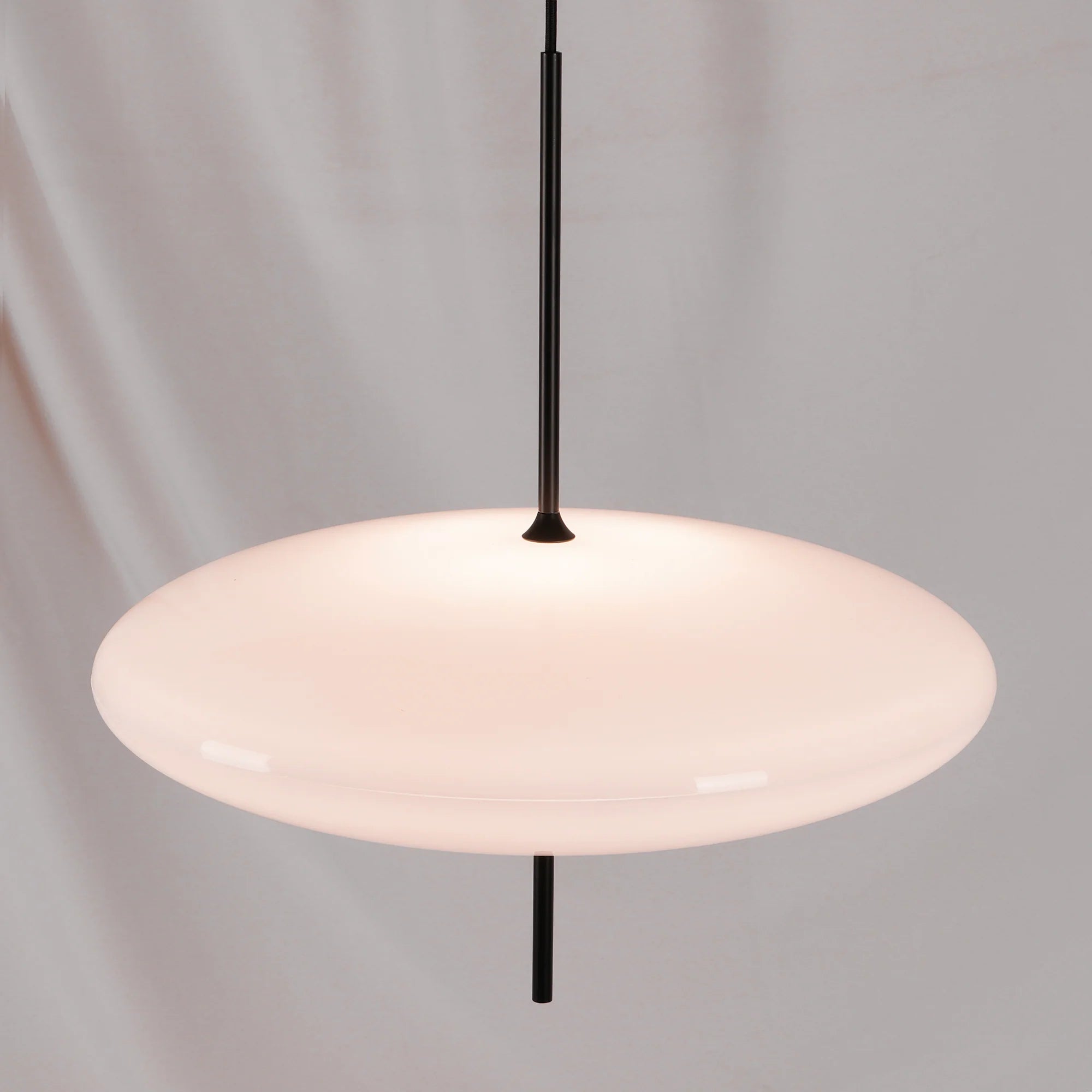 CinctureGlow Ribbon Pendant Light