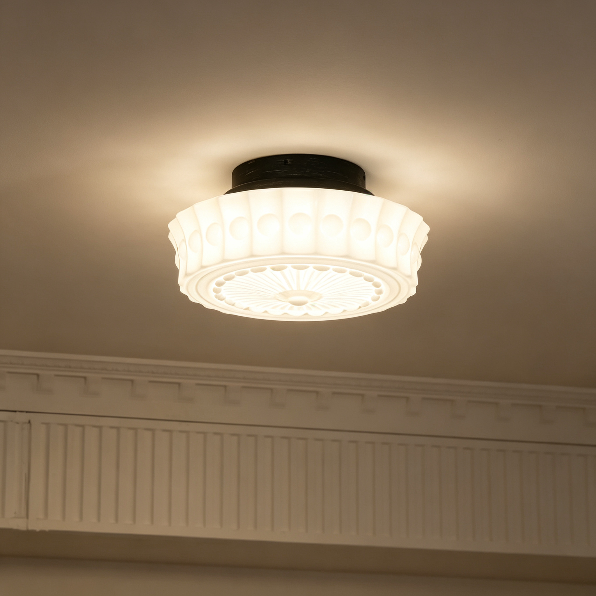 ManorGlow Heritage Glass Ceiling Lamp