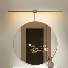 Modern LineaForm Metal Wall Light