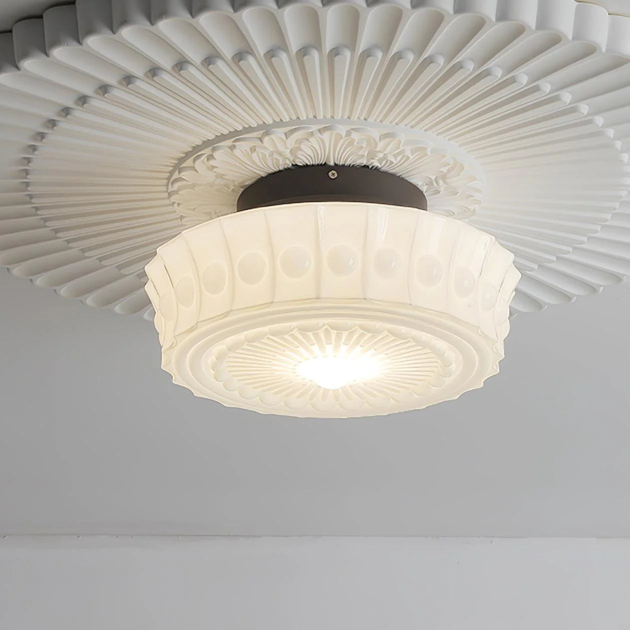 ManorGlow Heritage Glass Ceiling Lamp